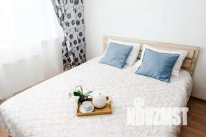 1-к квартира, посуточно, 50м2, 10/20 этаж