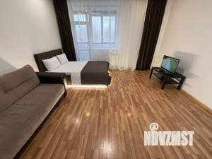 1-к квартира, посуточно, 49м2, 1/1 этаж