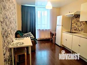 1-к квартира, посуточно, 40м2, 15/18 этаж