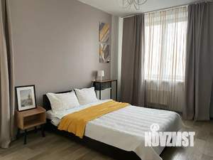 1-к квартира, посуточно, 40м2, 4/25 этаж