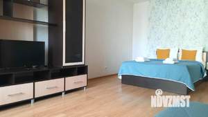 1-к квартира, посуточно, 38м2, 1/1 этаж