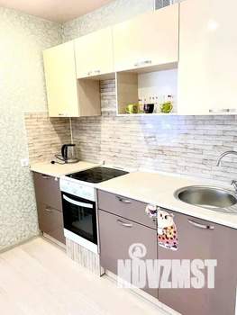 1-к квартира, посуточно, 37м2, 12/16 этаж