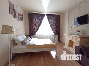 Студия квартира, посуточно, 30м2, 1/25 этаж