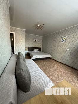 1-к квартира, посуточно, 34м2, 4/5 этаж