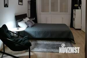 2-к квартира, посуточно, 66м2, 6/25 этаж