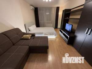 1-к квартира, посуточно, 44м2, 1/1 этаж