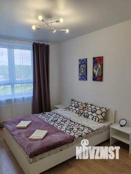 1-к квартира, посуточно, 35м2, 3/25 этаж