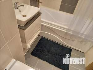 1-к квартира, посуточно, 35м2, 4/10 этаж