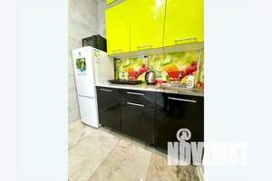 1-к квартира, посуточно, 40м2, 11/16 этаж