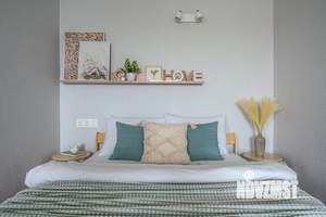 Студия квартира, посуточно, 52м2, 12/21 этаж