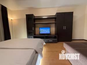 1-к квартира, посуточно, 45м2, 11/18 этаж