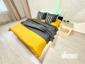 1-к квартира, посуточно, 45м2, 4/25 этаж