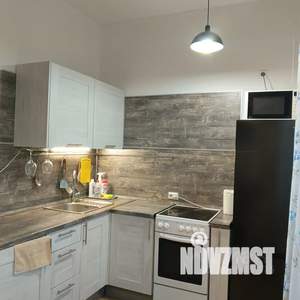 1-к квартира, посуточно, 48м2, 1/9 этаж