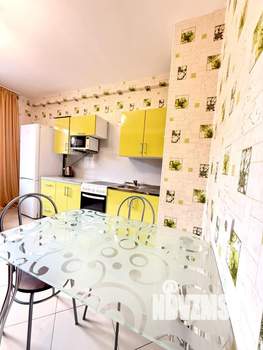 1-к квартира, посуточно, 45м2, 1/1 этаж