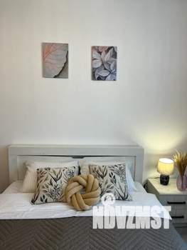 Студия квартира, посуточно, 25м2, 18/33 этаж