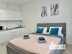 Студия квартира, посуточно, 30м2, 10/28 этаж