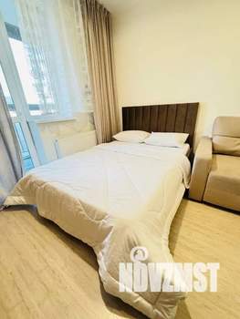 Студия квартира, посуточно, 40м2, 11/25 этаж