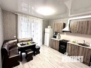 1-к квартира, посуточно, 40м2, 1/1 этаж