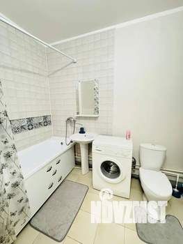 Студия квартира, посуточно, 30м2, 22/25 этаж