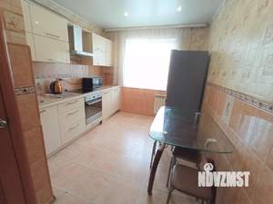 3-к квартира, посуточно, 80м2, 1/1 этаж