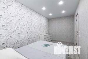 1-к квартира, посуточно, 40м2, 14/35 этаж