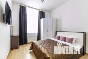 1-к квартира, посуточно, 43м2, 1/18 этаж