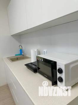 Студия квартира, посуточно, 30м2, 13/28 этаж