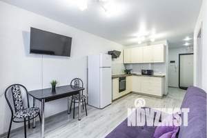 2-к квартира, посуточно, 40м2, 19/35 этаж