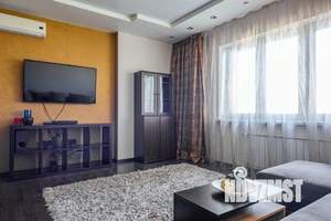 1-к квартира, посуточно, 65м2, 1/1 этаж