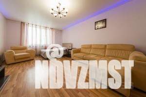 2-к квартира, посуточно, 85м2, 5/19 этаж