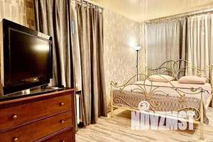 1-к квартира, посуточно, 35м2, 2/4 этаж