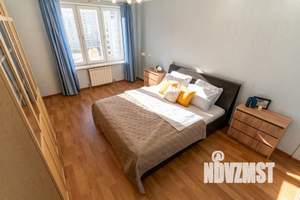 3-к квартира, посуточно, 60м2, 8/23 этаж