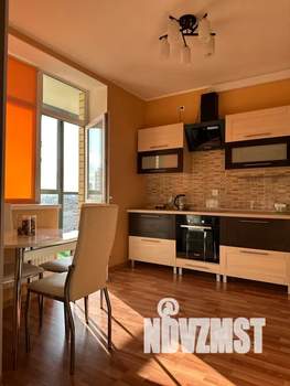 1-к квартира, посуточно, 40м2, 21/25 этаж