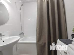 2-к квартира, посуточно, 60м2, 3/25 этаж