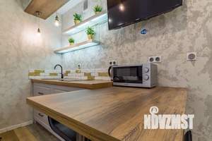 1-к квартира, посуточно, 42м2, 3/32 этаж