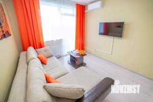 1-к квартира, посуточно, 44м2, 1/1 этаж