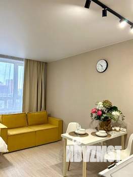 Студия квартира, посуточно, 30м2, 13/32 этаж