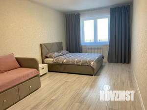 1-к квартира, посуточно, 80м2, 1/1 этаж