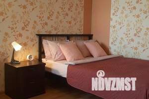 1-к квартира, посуточно, 49м2, 13/25 этаж