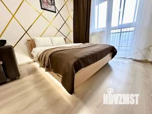 Студия квартира, посуточно, 32м2, 10/25 этаж