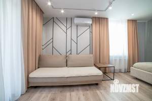 1-к квартира, посуточно, 40м2, 18/25 этаж