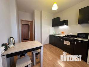 1-к квартира, посуточно, 38м2, 7/13 этаж