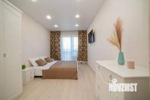 2-к квартира, посуточно, 40м2, 1/1 этаж