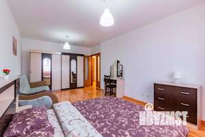 3-к квартира, посуточно, 60м2, 1/1 этаж