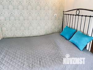 1-к квартира, посуточно, 32м2, 4/5 этаж