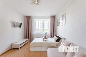 1-к квартира, посуточно, 40м2, 2/16 этаж