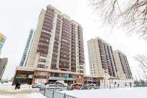 2-к квартира, посуточно, 40м2, 17/25 этаж