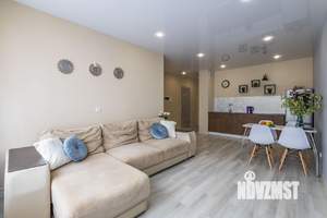 2-к квартира, посуточно, 47м2, 1/1 этаж