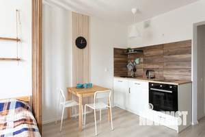 Студия квартира, посуточно, 24м2, 1/5 этаж