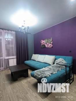 Студия квартира, посуточно, 28м2, 16/25 этаж